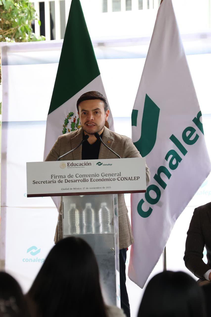 FOTO 2 CONVENIO CONALEP-SEDECO 