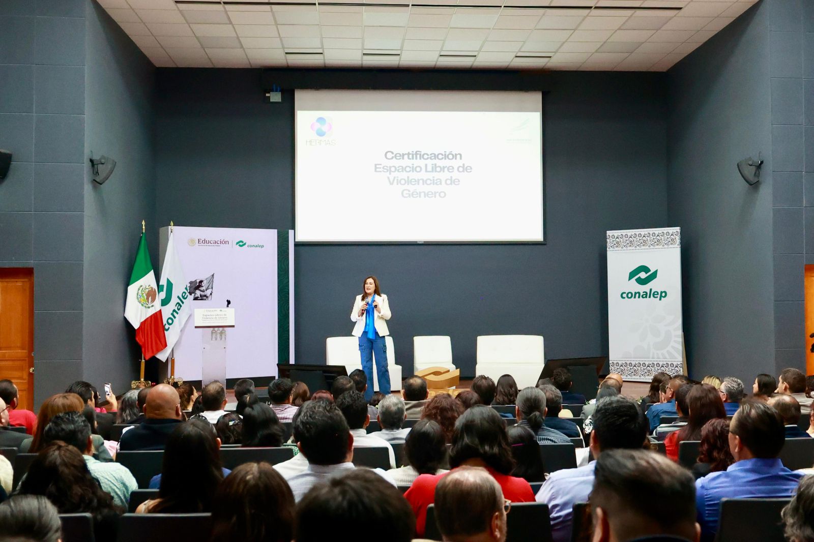 ARRANCA CERTIFICACIÓN FOTO 4