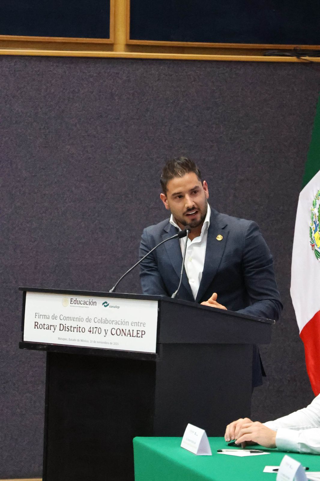 FOTO 2 CONVENINO CONALEP ROTARY 