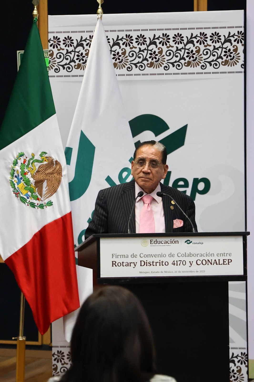 FOTO 3 CONVENIO CONALEP ROTRY 