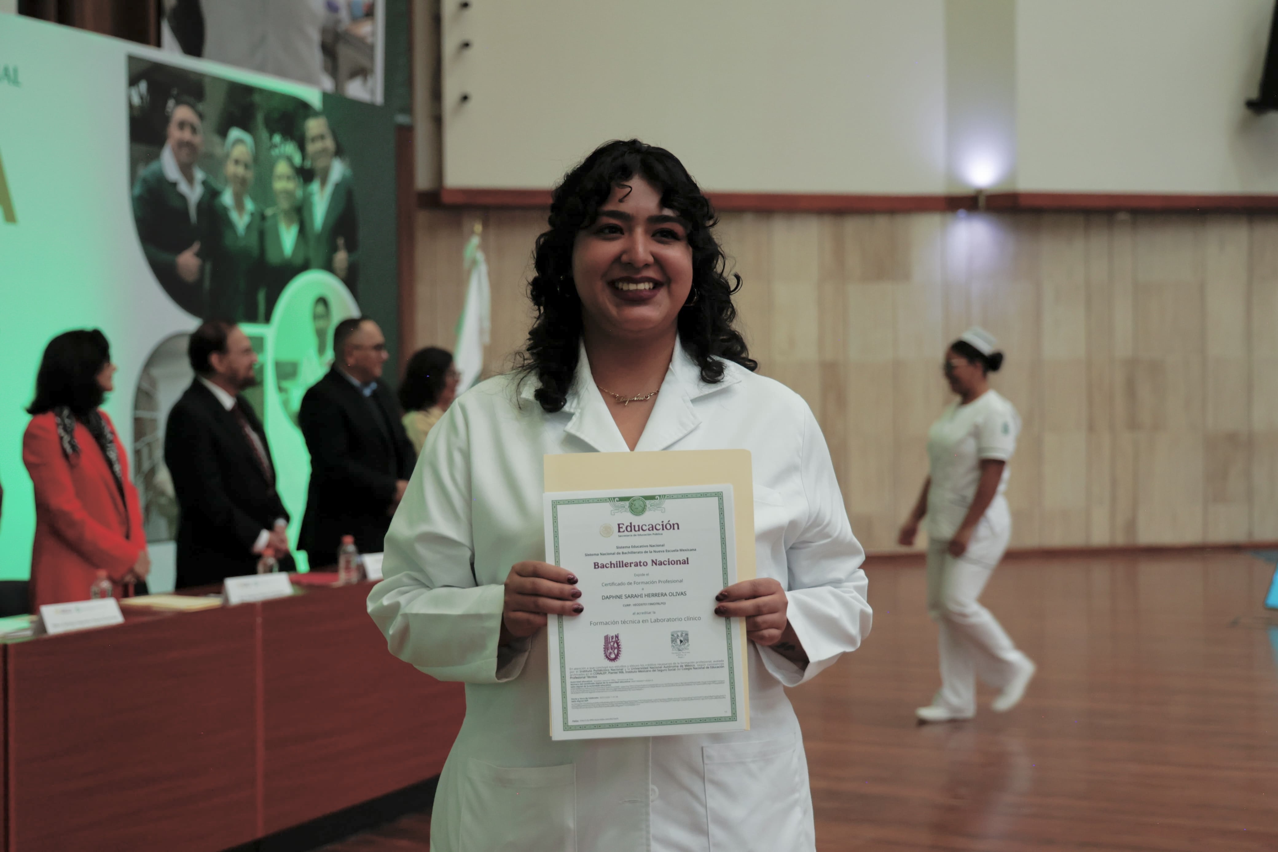 FOTO 4 CONALEP ENTREGA CERTIFICADOS A PERSONAL IMSS