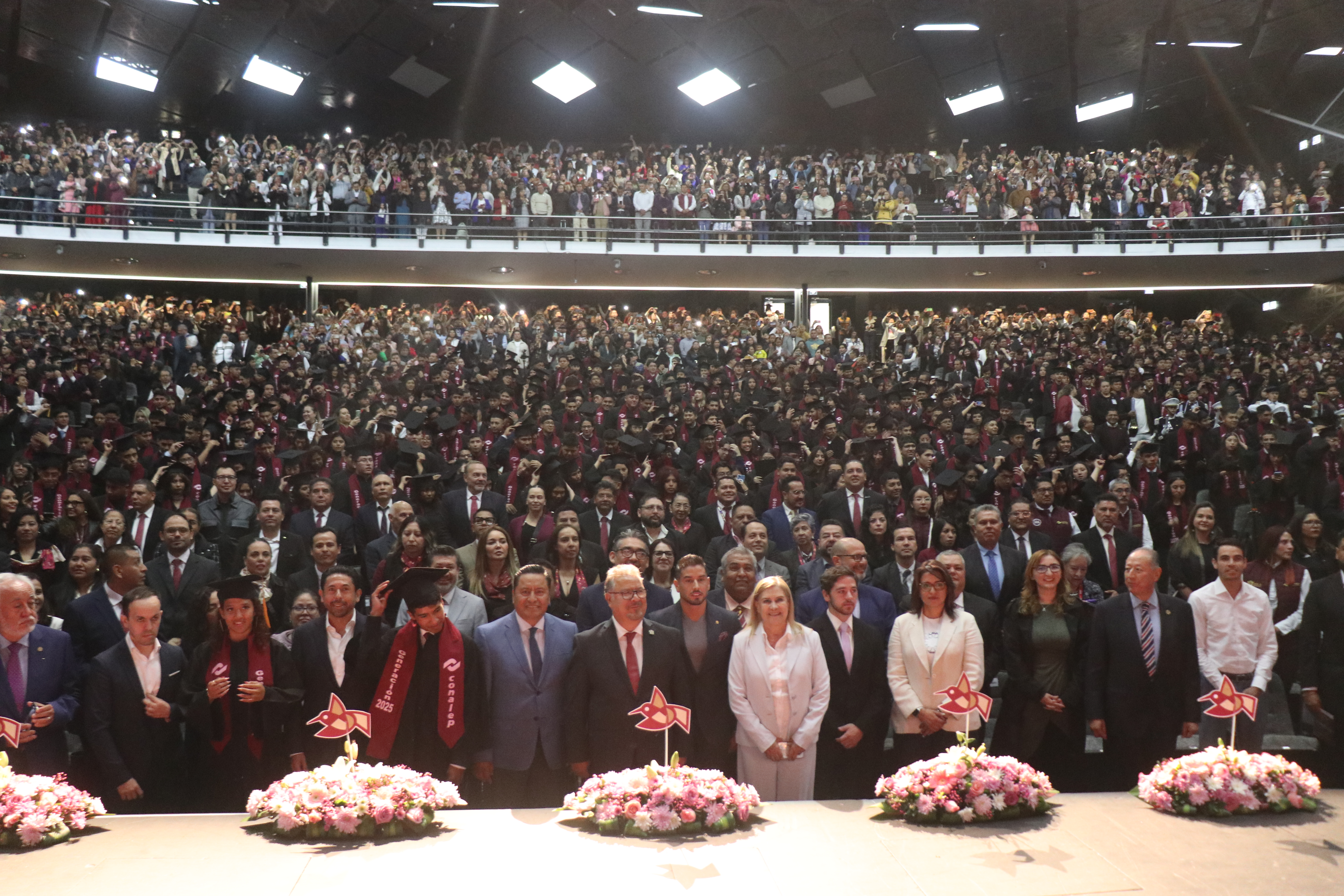 FOTO 3 GRADUADOS DUAL 22-25 EDO MEX 