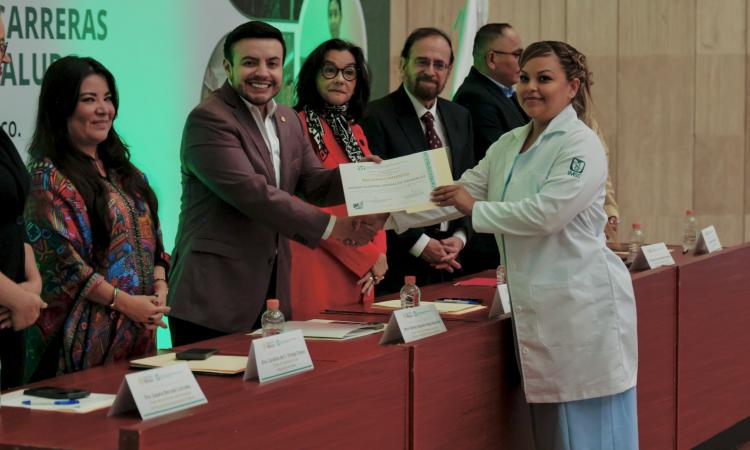 FOTO  CONALEP ENTREGA CERTIFICADOS AL IMSS